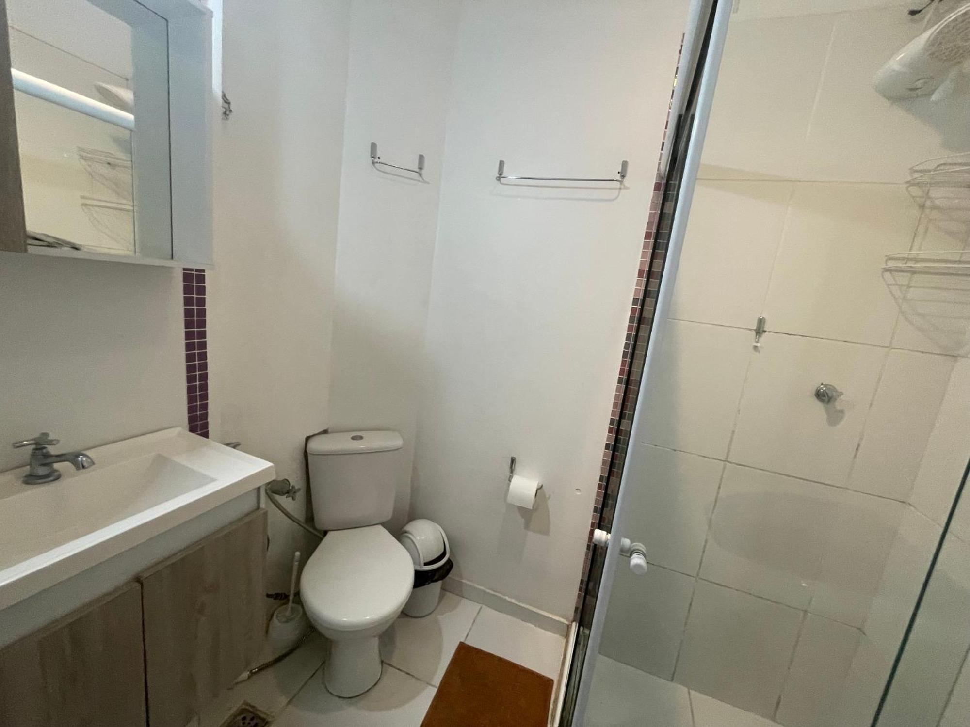 Suh Copacabana 08 Low Cost Behind Copacabanapalace 리오데자네이루 외부 사진